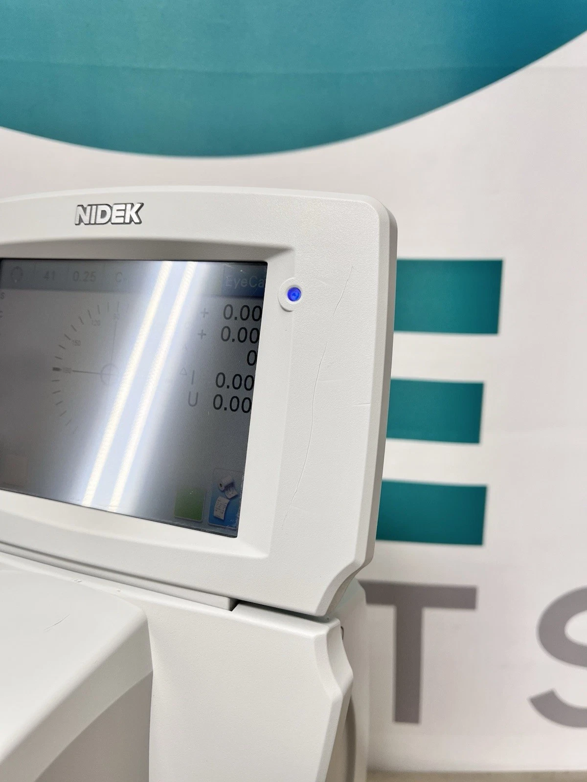 Nidek LM-1800PD - Autolensmeter - Used 8 Nidek LM-1800PD - Autolensmeter - Used – Detail View 7