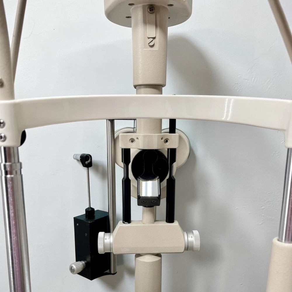 Marco 2b Ultra Slit Lamp W/Haag Streit 900 Tonometer- Used 7 Marco 2b Ultra Slit Lamp W/Haag Streit 900 Tonometer- Used – Detail View 3