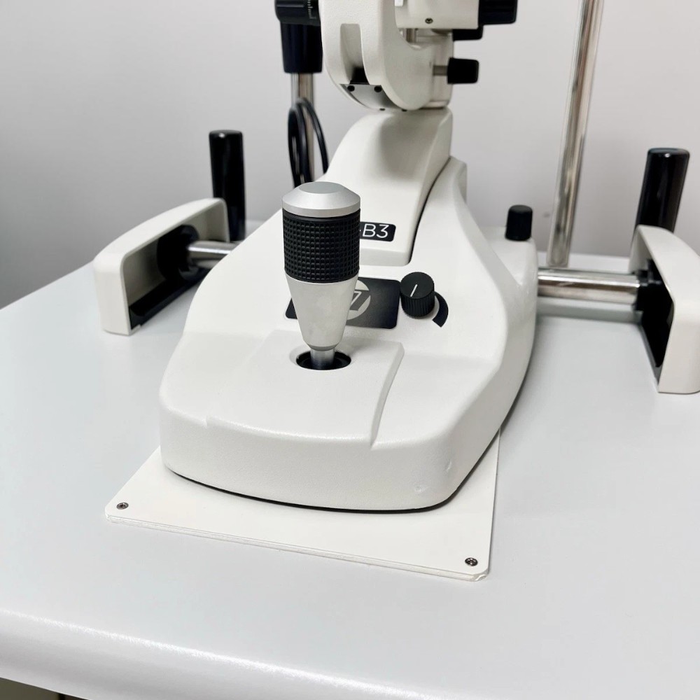 Marco SL-B3 LED Slit Lamp W/Optilasa Tonometer- Used 5 Marco SL-B3 LED Slit Lamp W/Optilasa Tonometer- Used – Detail View 4