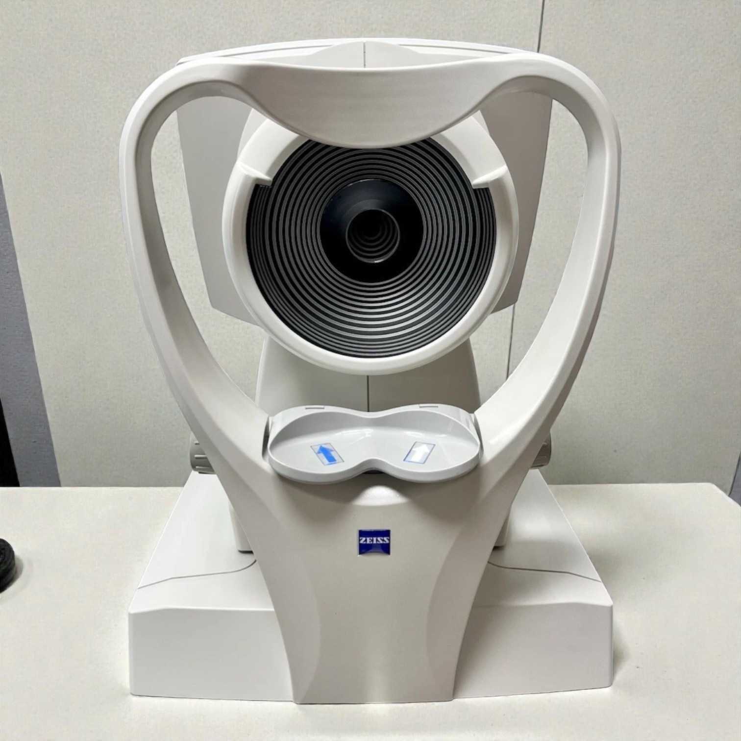 Zeiss Atlas - 9000 - Corneal Topographer Win 10 - Used 4 Zeiss Atlas - 9000 - Corneal Topographer Win 10 - Used - Image 4