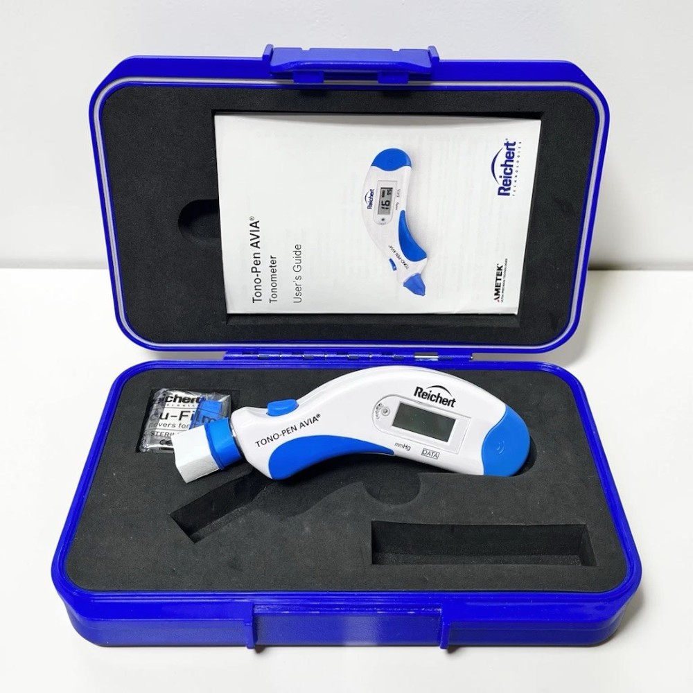 Reichert Avia Tono-Pen/ Tonometer w/ Case - Used 2 Reichert Avia Tono-Pen/ Tonometer w/ Case - Used - Image 2
