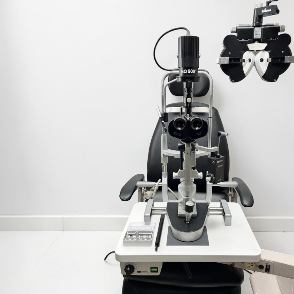 Reliance Lane: FX920 Power Tilt Auto Chair, 7900 Stand w/ Slit Lamp, Phoropter - Used 5 Reliance Lane: FX920 Power Tilt Auto Chair, 7900 Stand w/ Slit Lamp, Phoropter - Used – Detail View 1