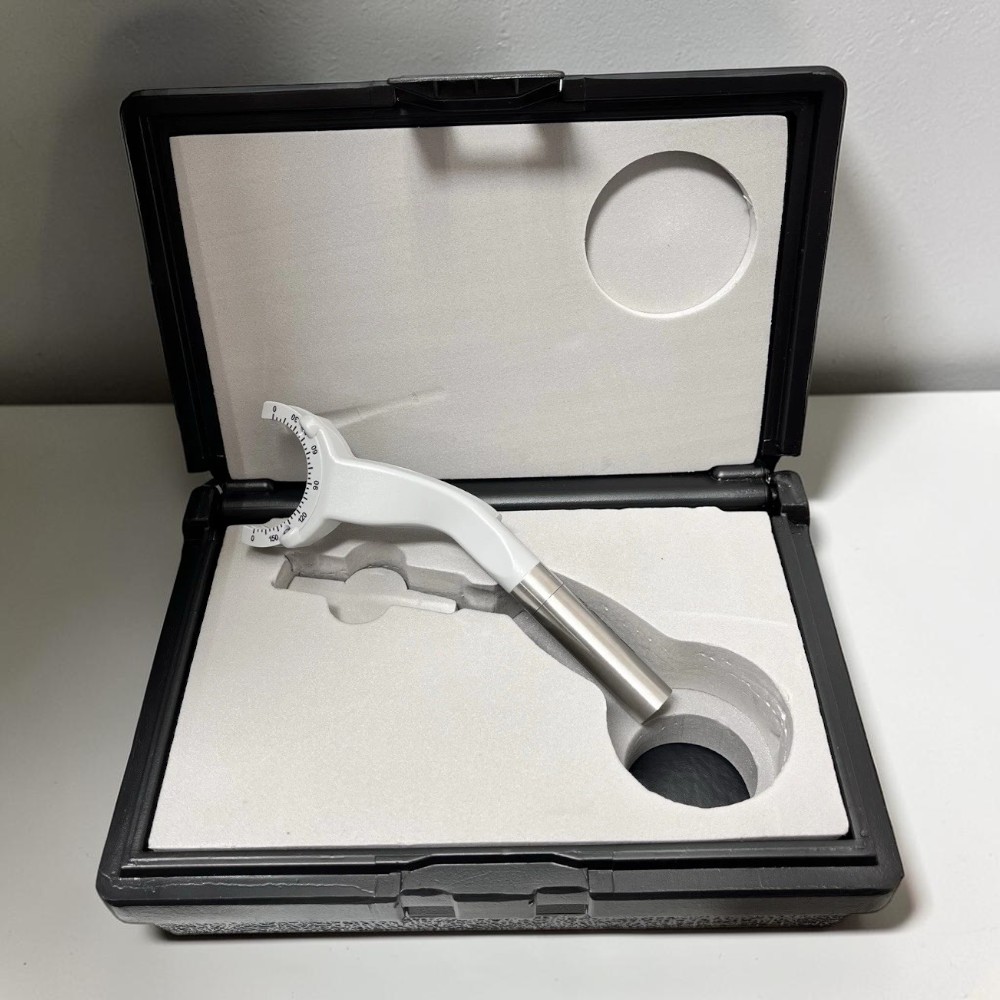Zeiss Humphrey Field Analyzer 3 860 Visual Field w/ Electric Table, Trial Lens - Used 6 Zeiss Humphrey Field Analyzer 3 860 Visual Field w/ Electric Table, Trial Lens - Used – Detail View 2