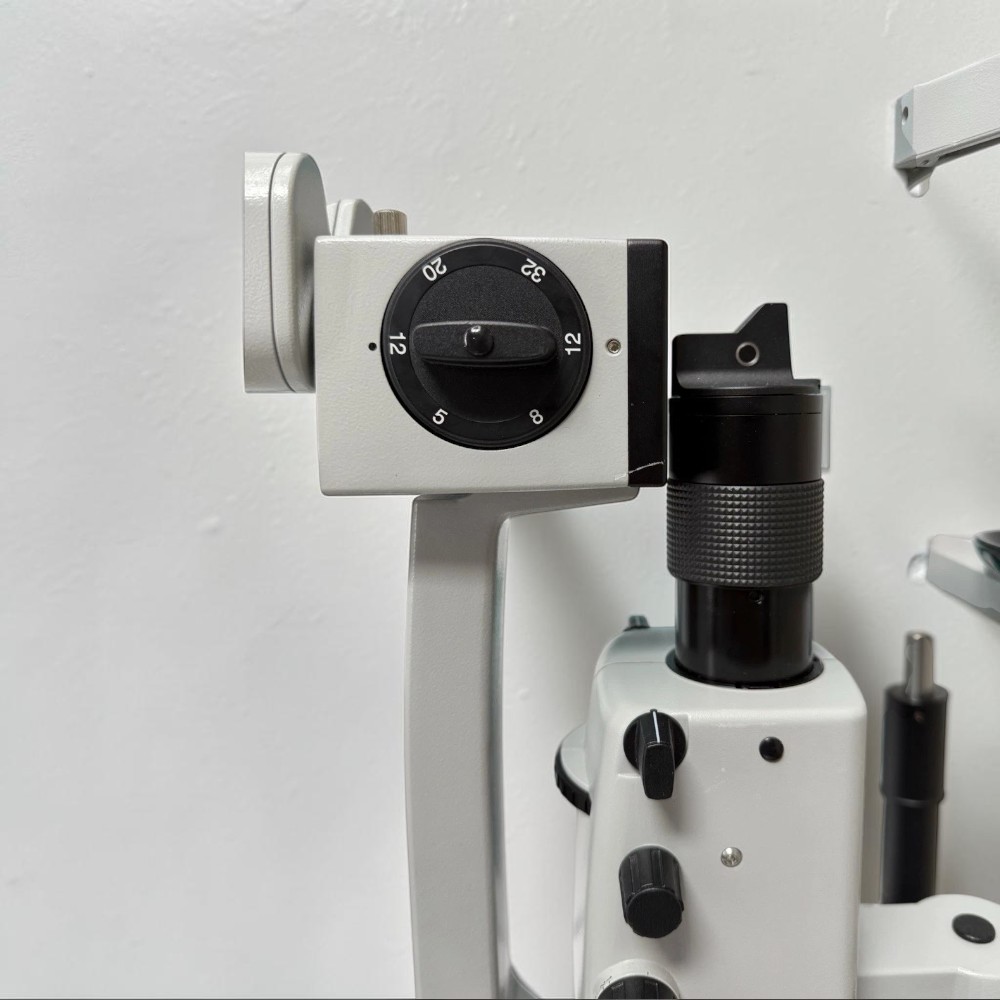 Carl Zeiss SL 130 Slit Lamp - Used 6 Carl Zeiss SL 130 Slit Lamp - Used - Image 6