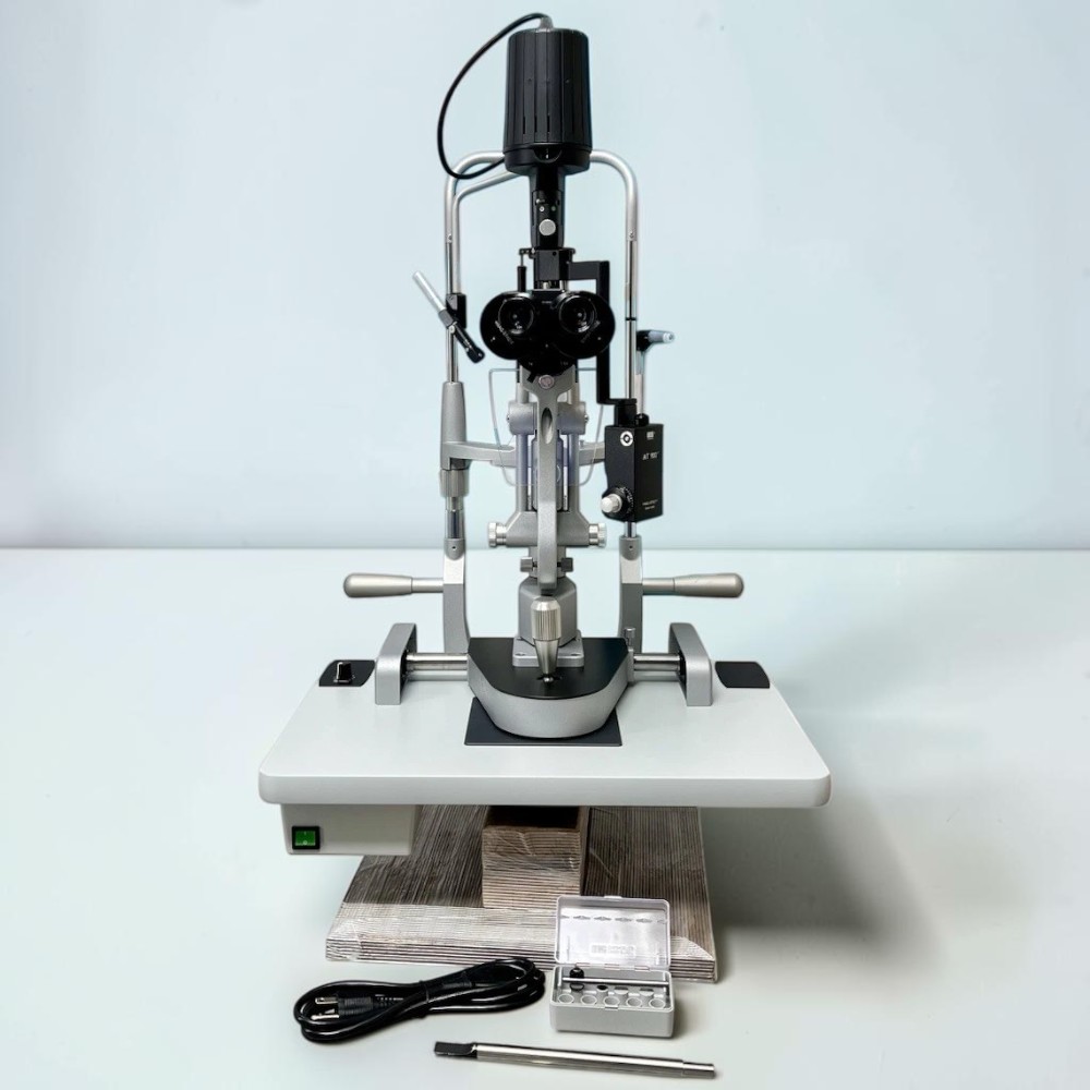 Haag Streit BM 900 LED Slit Lamp w/ Haag Streit AT 900 Tonometer - Used 1 Haag Streit BM 900 LED Slit Lamp w/ Haag Streit AT 900 Tonometer - Used