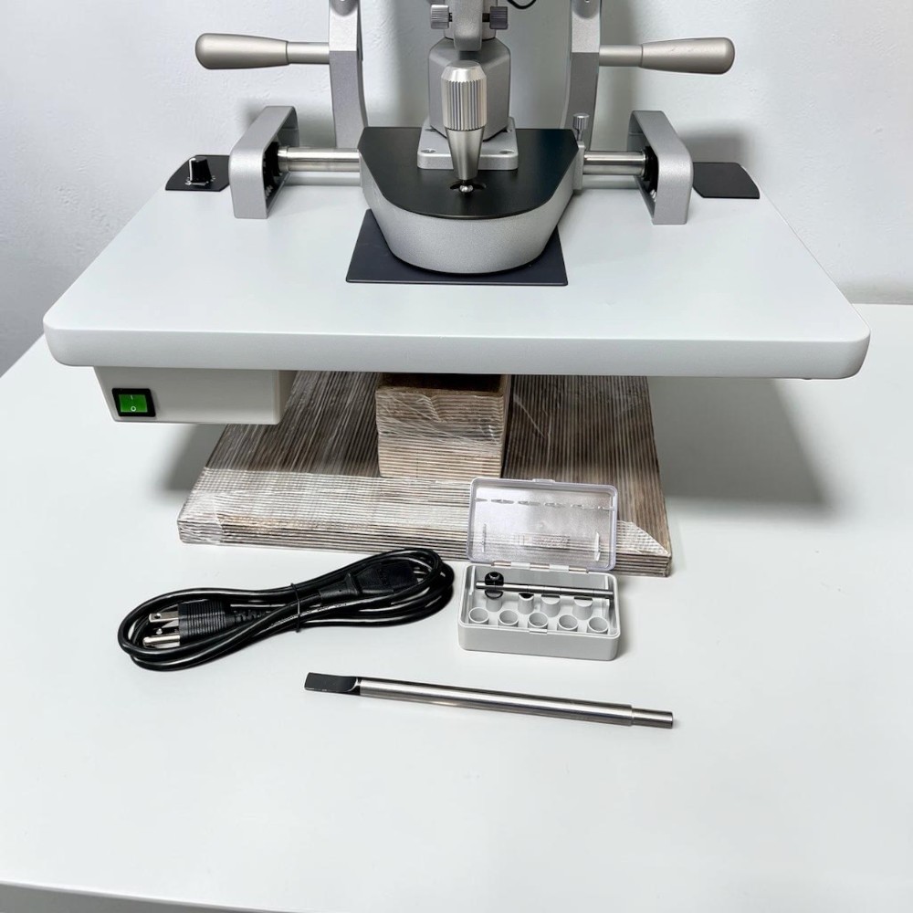 Haag Streit BM 900 LED Slit Lamp w/ Haag Streit AT 900 Tonometer - Used 3 Haag Streit BM 900 LED Slit Lamp w/ Haag Streit AT 900 Tonometer - Used - Image 3