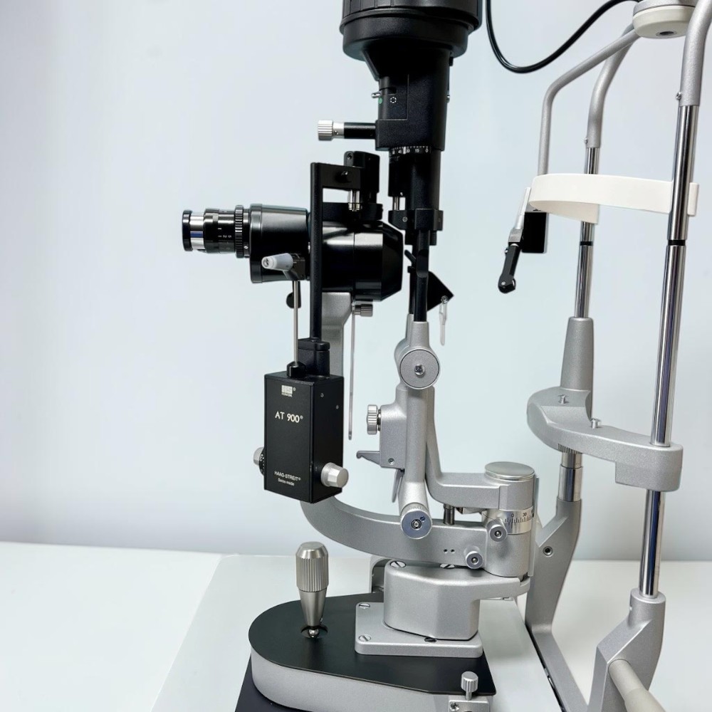 Haag Streit BM 900 LED Slit Lamp w/ Haag Streit AT 900 Tonometer - Used 6 Haag Streit BM 900 LED Slit Lamp w/ Haag Streit AT 900 Tonometer - Used - Image 6