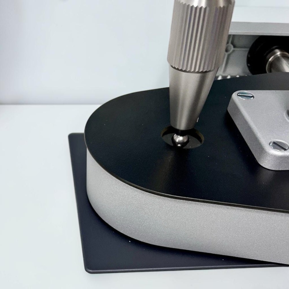 Haag Streit BM 900 LED Slit Lamp w/ Haag Streit AT 900 Tonometer - Used 7 Haag Streit BM 900 LED Slit Lamp w/ Haag Streit AT 900 Tonometer - Used - Image 7