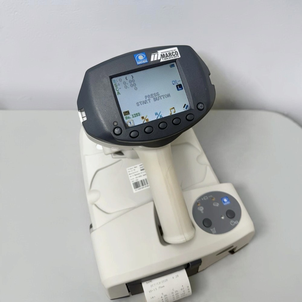 Nidek HandyRef-K Handheld/ Portable Ref/Keratometer with Station, Carrying Case - Used 2 Nidek HandyRef-K Handheld/ Portable Ref/Keratometer with Station, Carrying Case - Used - Image 2