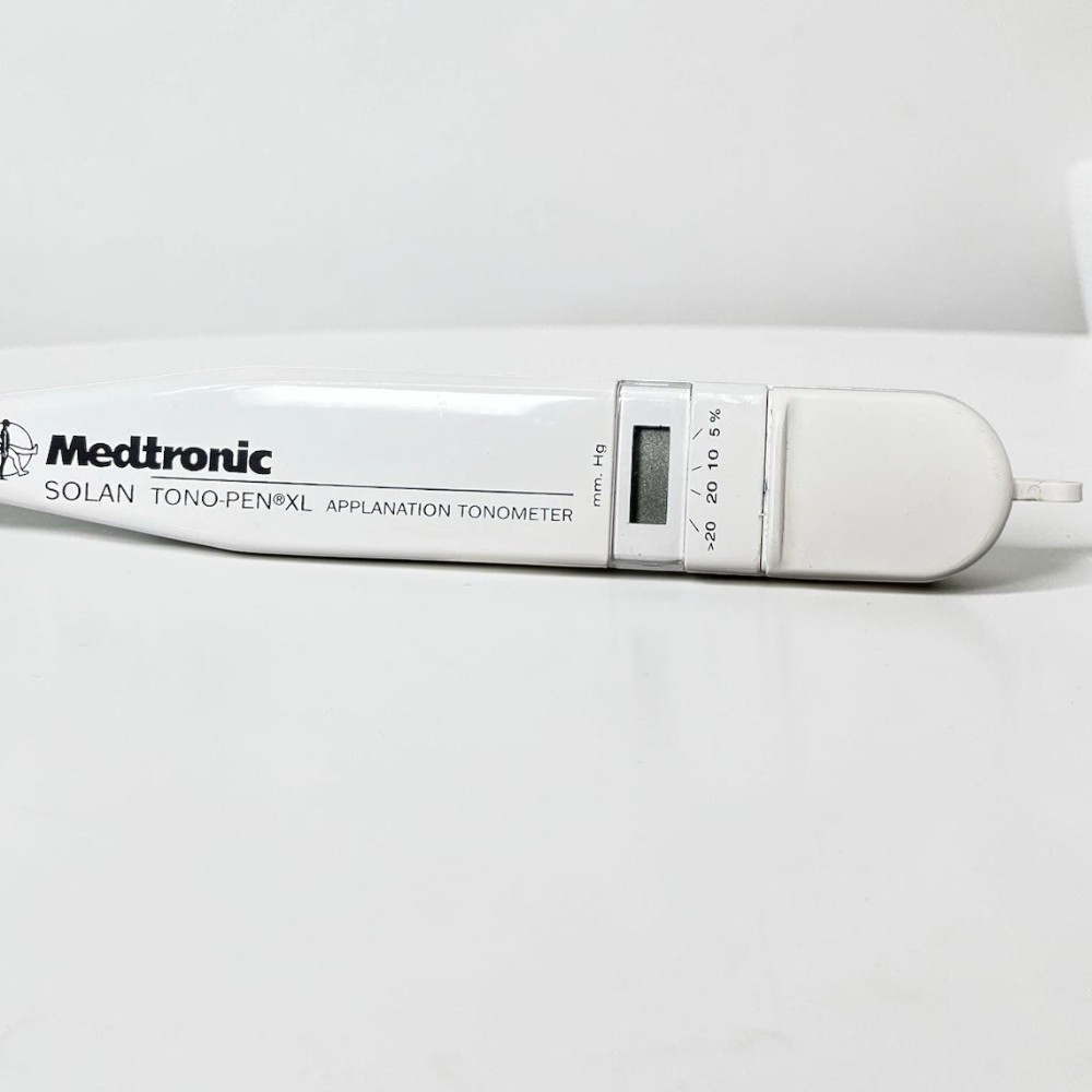 Medtronic Solan XL Applanation Tonometer / Tono-Pen with Case - Used 3 Medtronic Solan XL Applanation Tonometer / Tono-Pen with Case - Used - Image 3