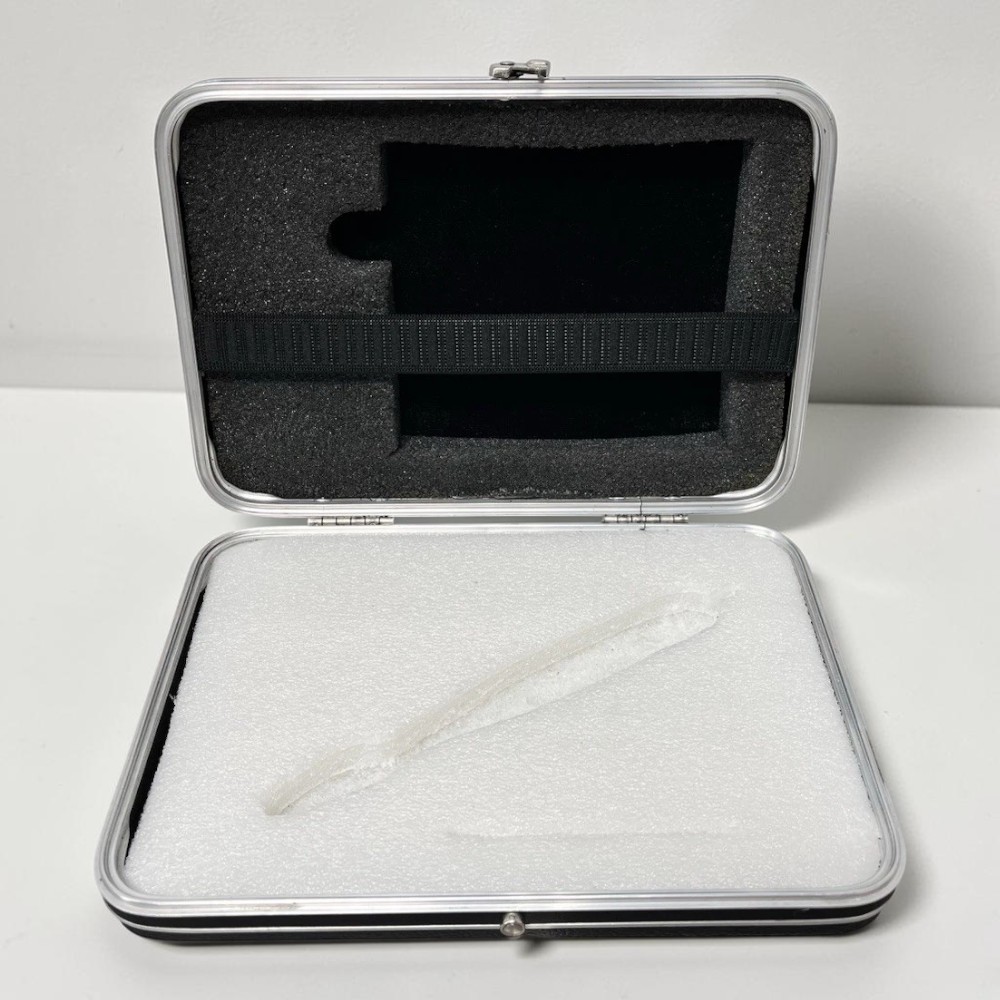 Medtronic Solan XL Applanation Tonometer / Tono-Pen with Case - Used 7 Medtronic Solan XL Applanation Tonometer / Tono-Pen with Case - Used - Image 7
