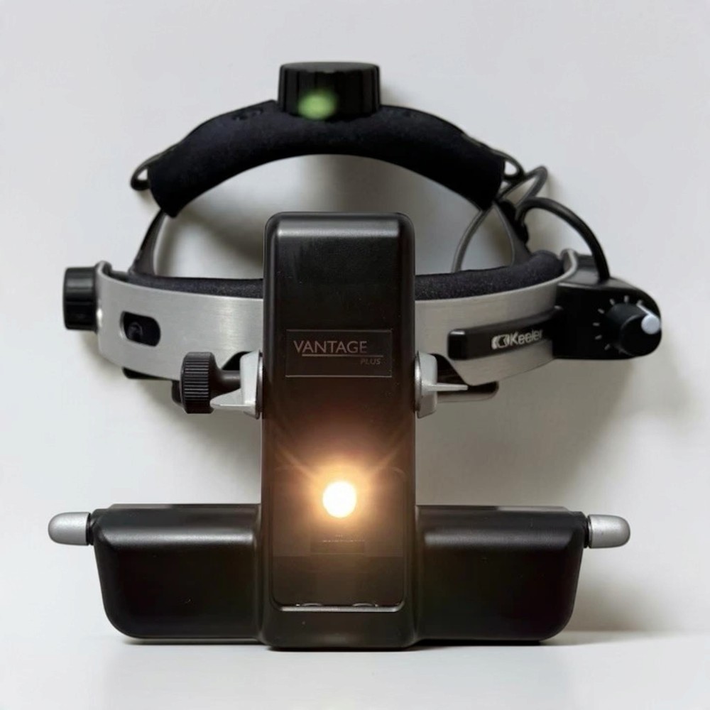 Keeler Vantage Plus Wireless Binocular Indirect Ophthalmoscope BIO - Used 5 Keeler Vantage Plus Wireless Binocular Indirect Ophthalmoscope BIO - Used – Detail View 4