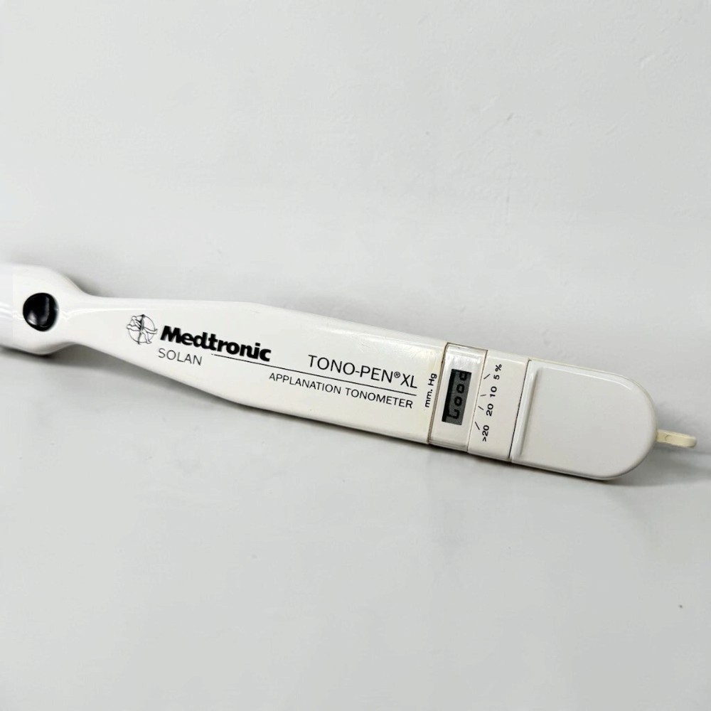Medtronic Solan XL Applanation Tonometer / Tono-Pen with Case - Used 3 Medtronic Solan XL Applanation Tonometer / Tono-Pen with Case - Used - Image 3