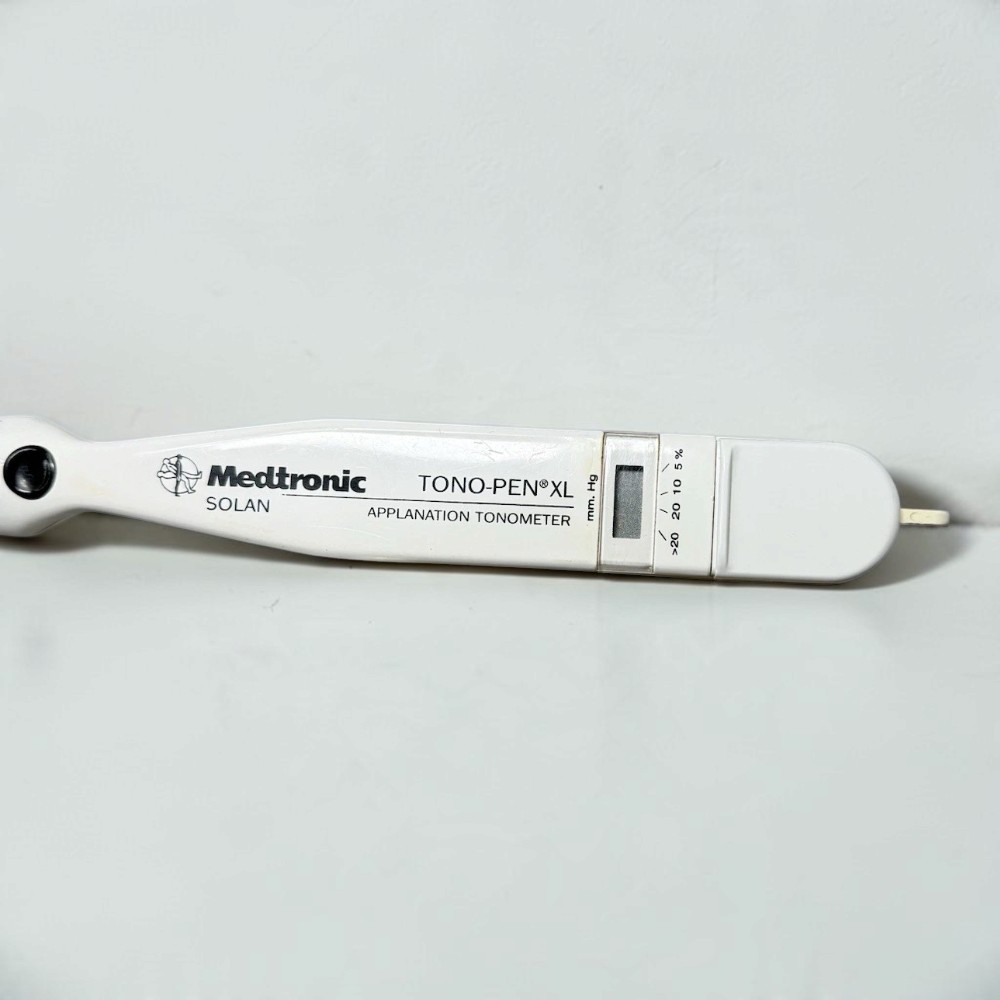 Medtronic Solan XL Applanation Tonometer / Tono-Pen with Case - Used 4 Medtronic Solan XL Applanation Tonometer / Tono-Pen with Case - Used - Image 4