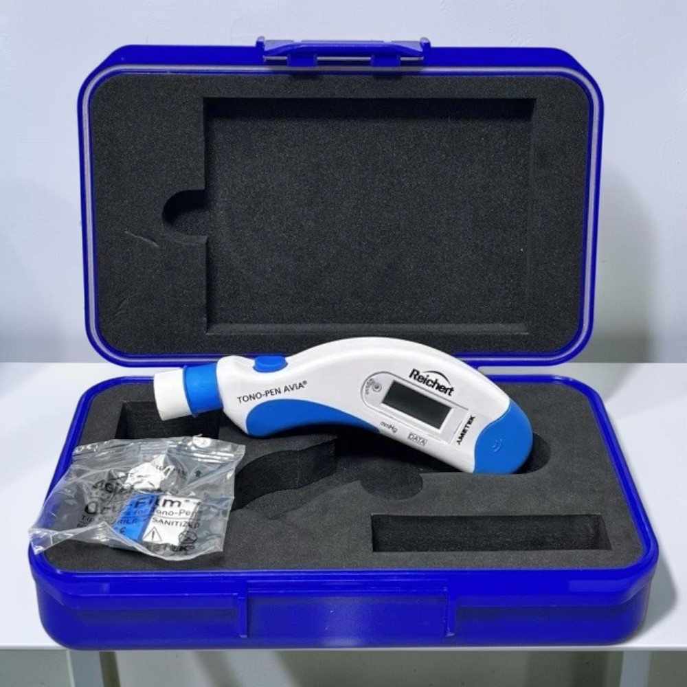 Reichert Avia Quick-Tap Tono-Pen/ Tonometer with Case - Used 1 Reichert Avia Quick-Tap Tono-Pen/ Tonometer with Case - Used