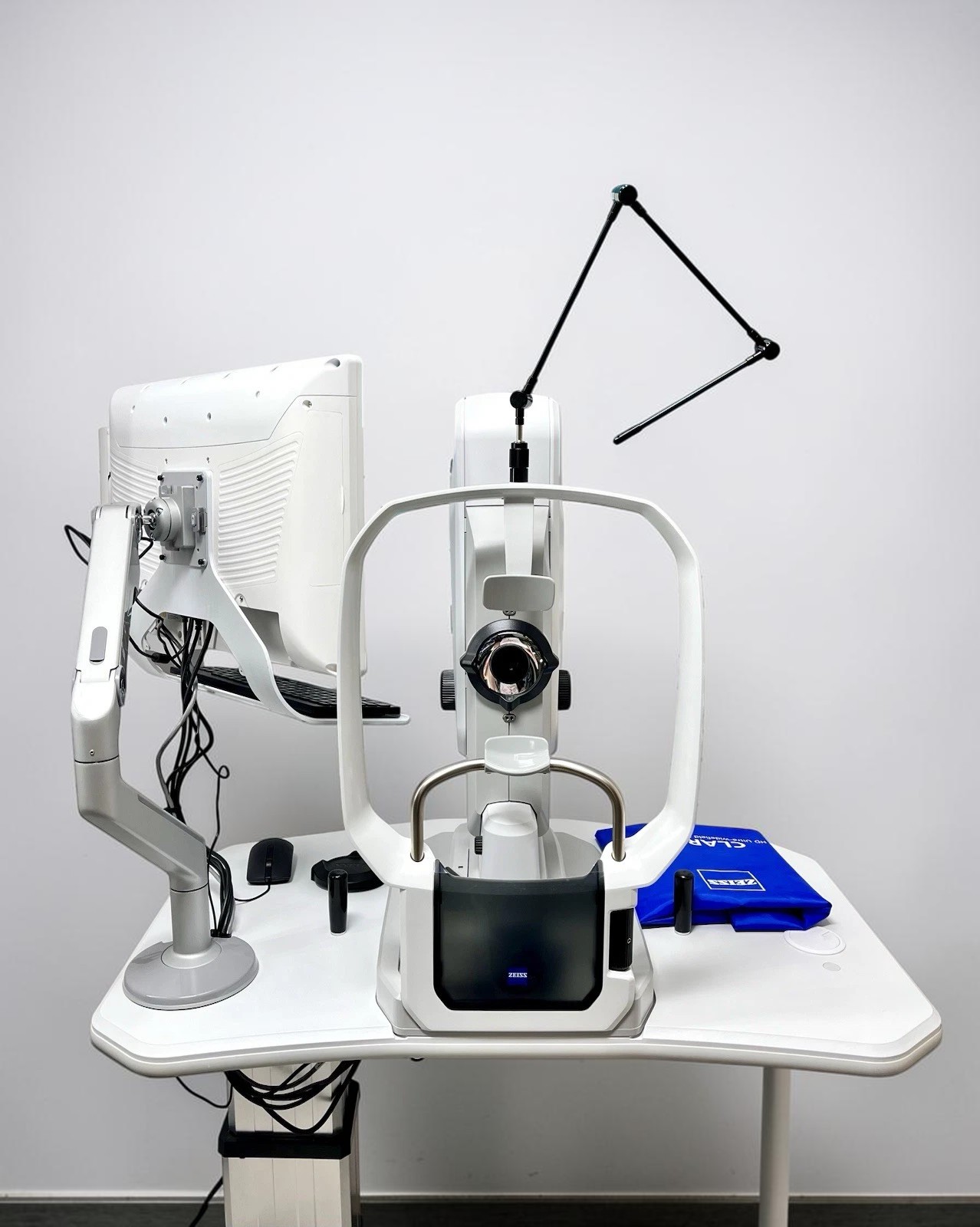 Carl Zeiss Clarus 500 Ultra-Widefield Fundus Camera w/ Windows 10 & FAF - Used 5 Carl Zeiss Clarus 500 Ultra-Widefield Fundus Camera w/ Windows 10 & FAF - Used - Image 5