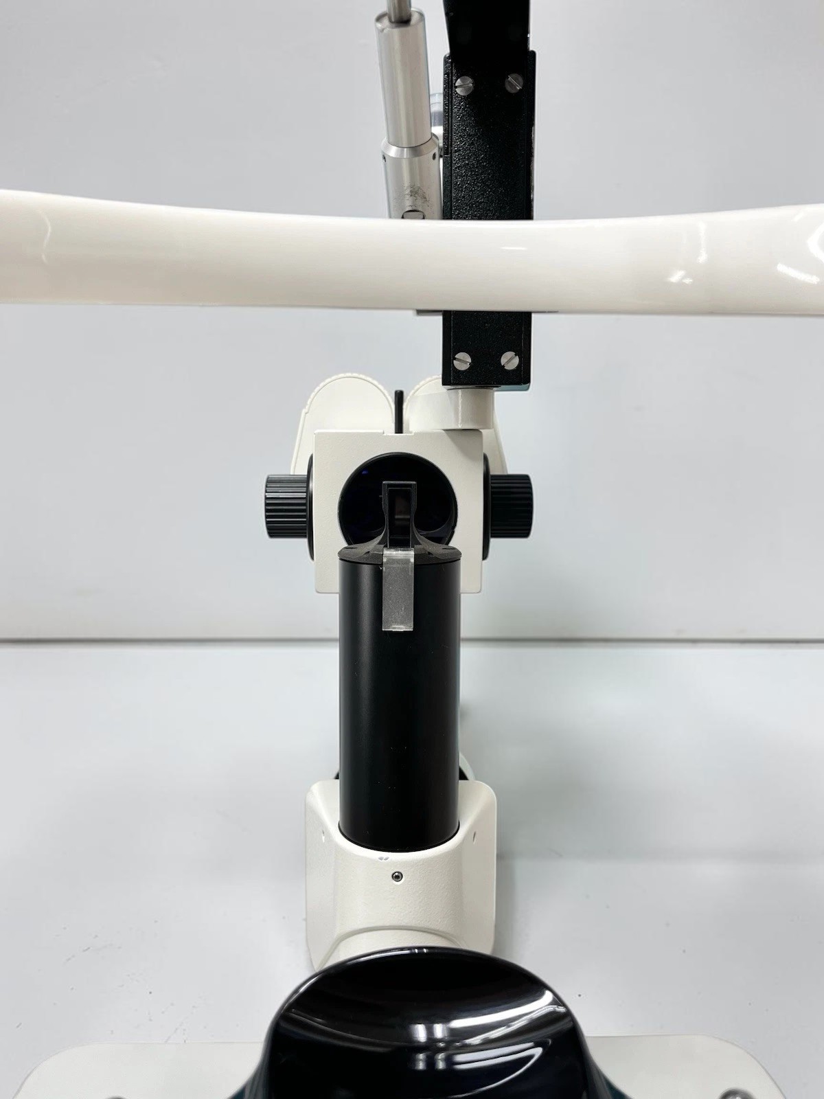 Carl Zeiss SL-115 Classic Slit Lamp w/ Haag Streit 870 Tonometer - Used 6 Carl Zeiss SL-115 Classic Slit Lamp w/ Haag Streit 870 Tonometer - Used - Image 6