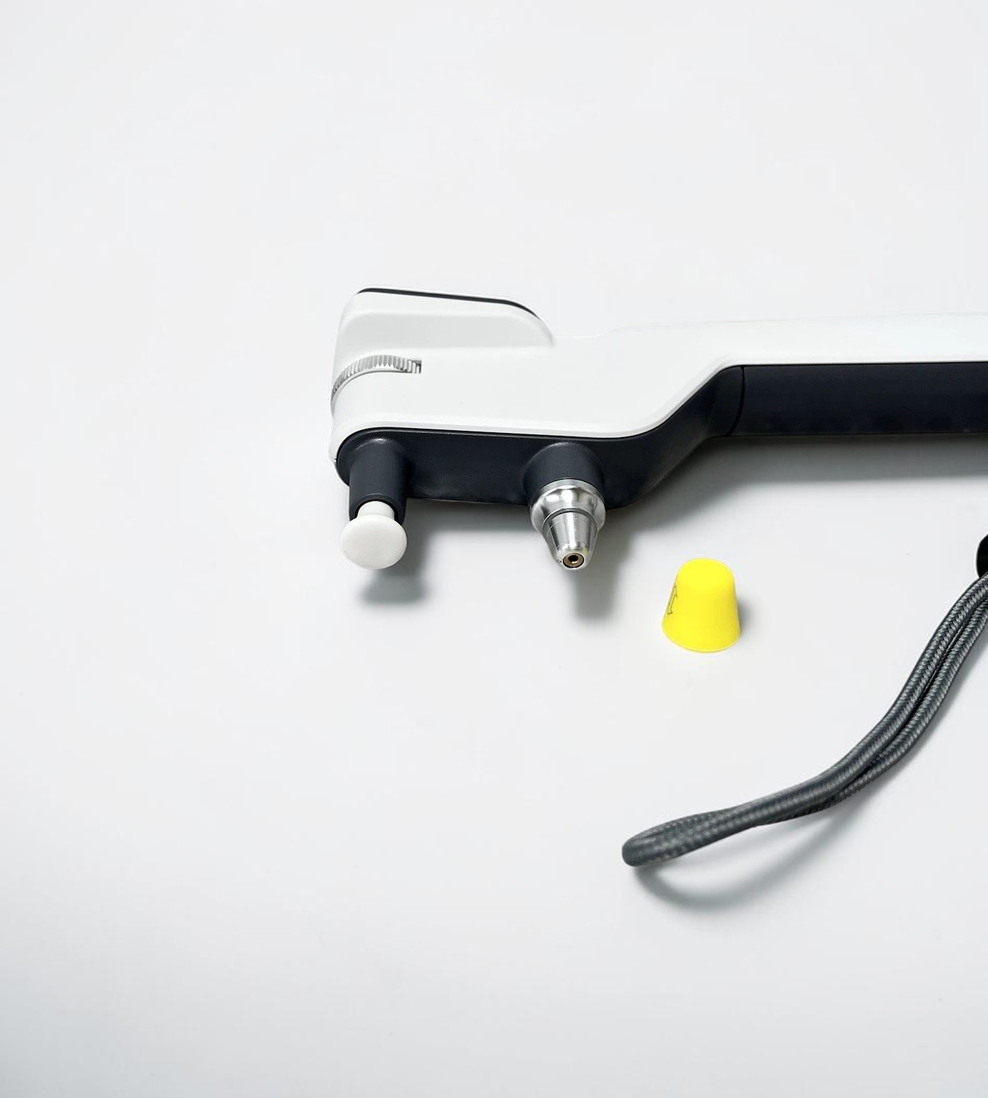 iCare IC200 Tonometer w/ Carrying Case - Used 6 iCare IC200 tonometer used — display detail