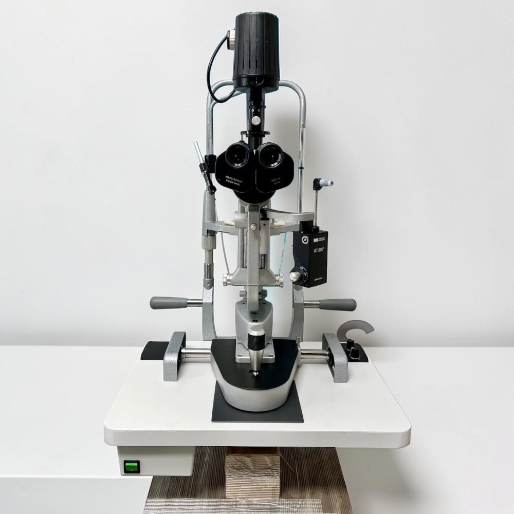 Haag Streit BQ 900 LED Slit Lamp w/ Haag Streit AT 900 Tonometer - Used 2 Haag Streit BQ 900 LED Slit Lamp w/ Haag Streit AT 900 Tonometer - Used - Image 2