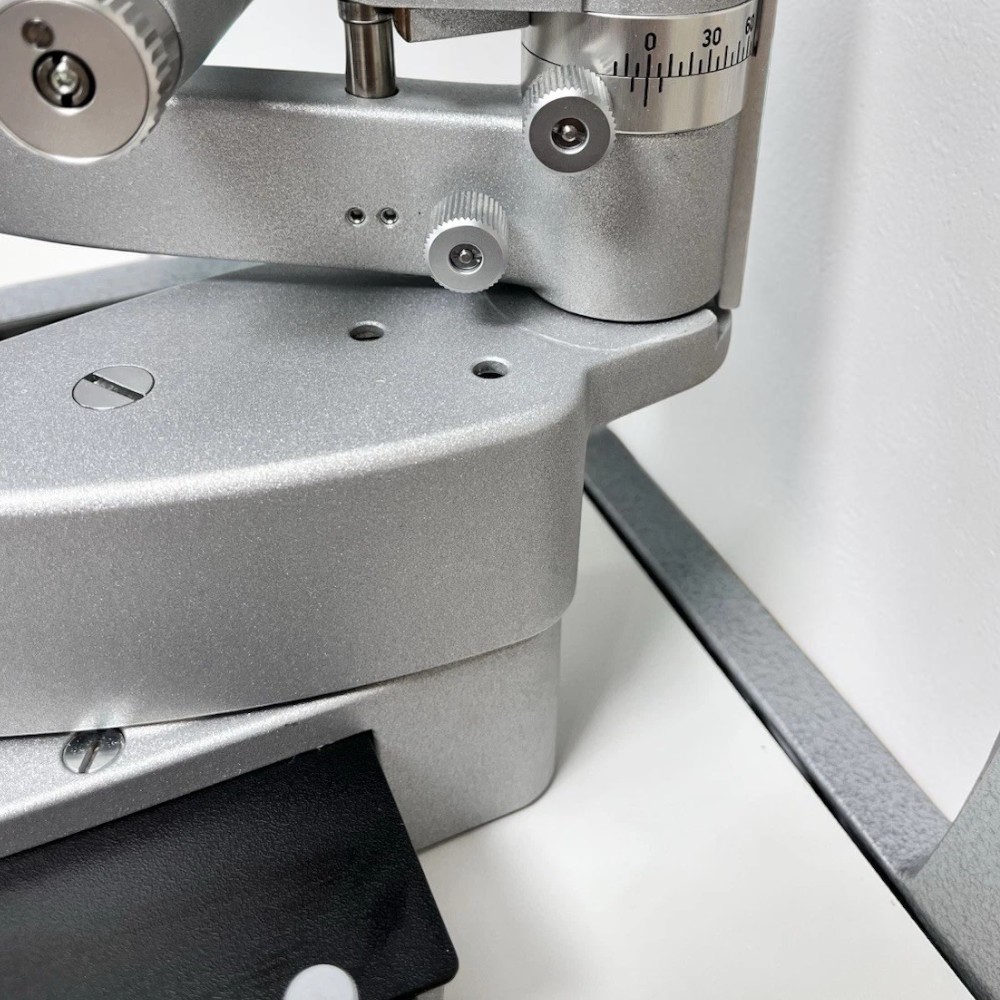 Haag Streit BQ 900 LED Slit Lamp w/ Haag Streit AT 900 Tonometer - Used 8 Haag Streit BQ 900 LED Slit Lamp w/ Haag Streit AT 900 Tonometer - Used - Image 8