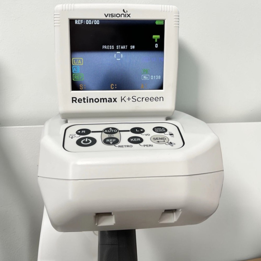 Visionix Retinomax K + Screen Handheld Auto Refract-Keratometer 4 Visionix Retinomax K + Screen Handheld Auto Refract-Keratometer - Image 4