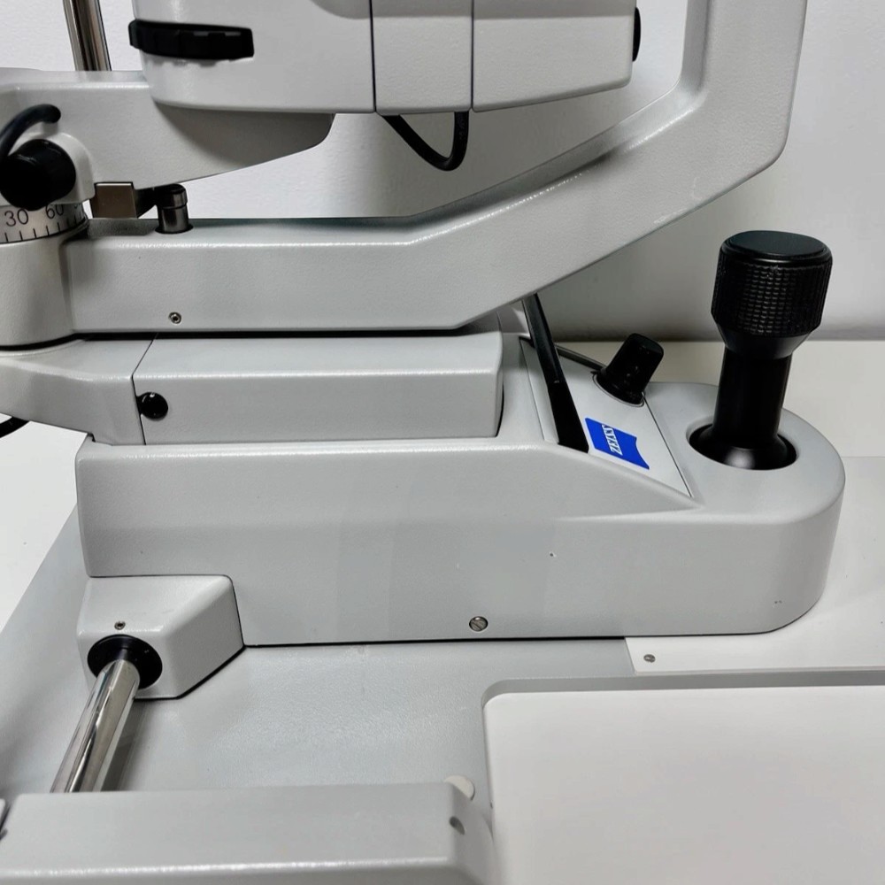 Carl Zeiss SL 120 Slit Lamp w/ Zeiss AT 020 Tonometer - Used 6 Carl Zeiss SL 120 Slit Lamp w/ Zeiss AT 020 Tonometer - Used - Image 6