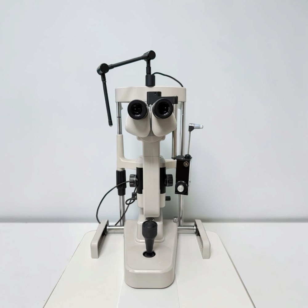 Topcon SL-2G Slit Lamp w/ Optilasa Tonometer - Used 6 Topcon SL-2G Slit Lamp w/ Optilasa Tonometer - Used - Image 6
